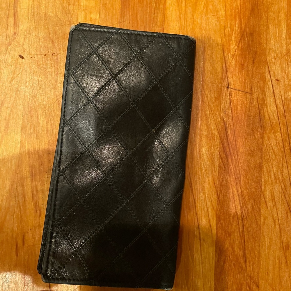 Chanel checkbook